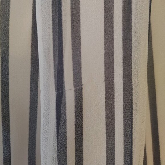 Chic By Jacob mini Flare skirt black and white size M - Picture 4 of 7